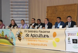 XV Seminário de Apicultura Piauiense e I Seminário de Meliponicultura.